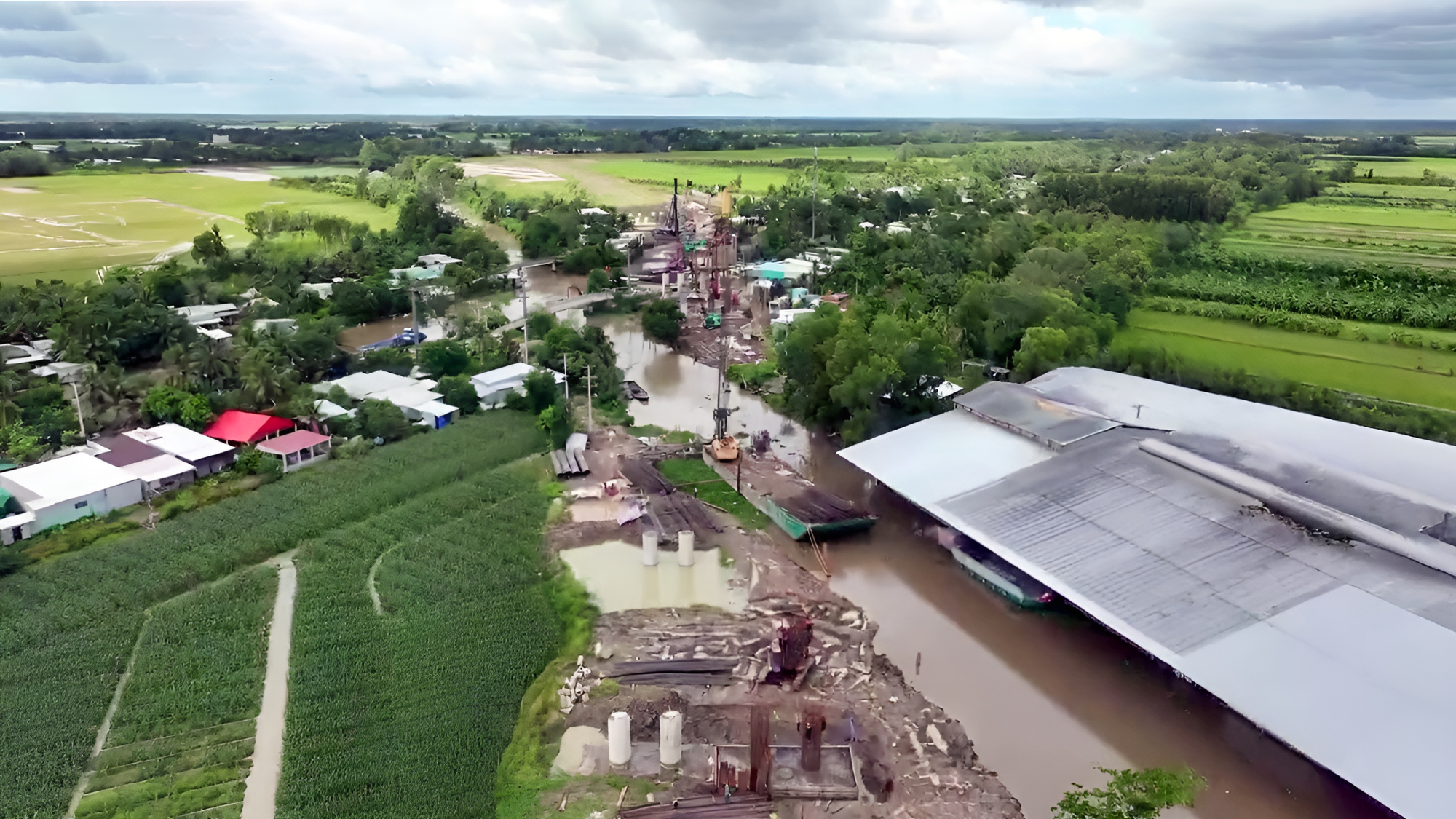 Thứ trưởng Nguyễn Duy L&acirc;m: 'C&ocirc;ng t&aacute;c tổ chức thi c&ocirc;ng của nh&agrave; thầu chưa khoa học' - Ảnh 2.