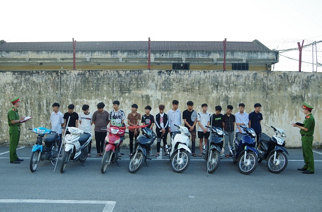 H&agrave; Nam: Tập trung ngăn chặn, xử l&yacute; vi phạm nổi cộm, kiềm chế tai nạn - Ảnh 3.