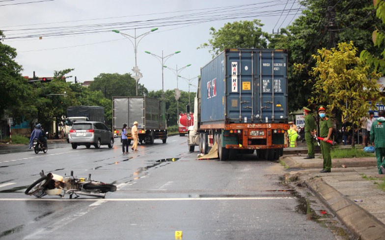 Tin tức tai nạn giao th&ocirc;ng mới nhất ng&agrave;y h&ocirc;m nay 29/9/2023