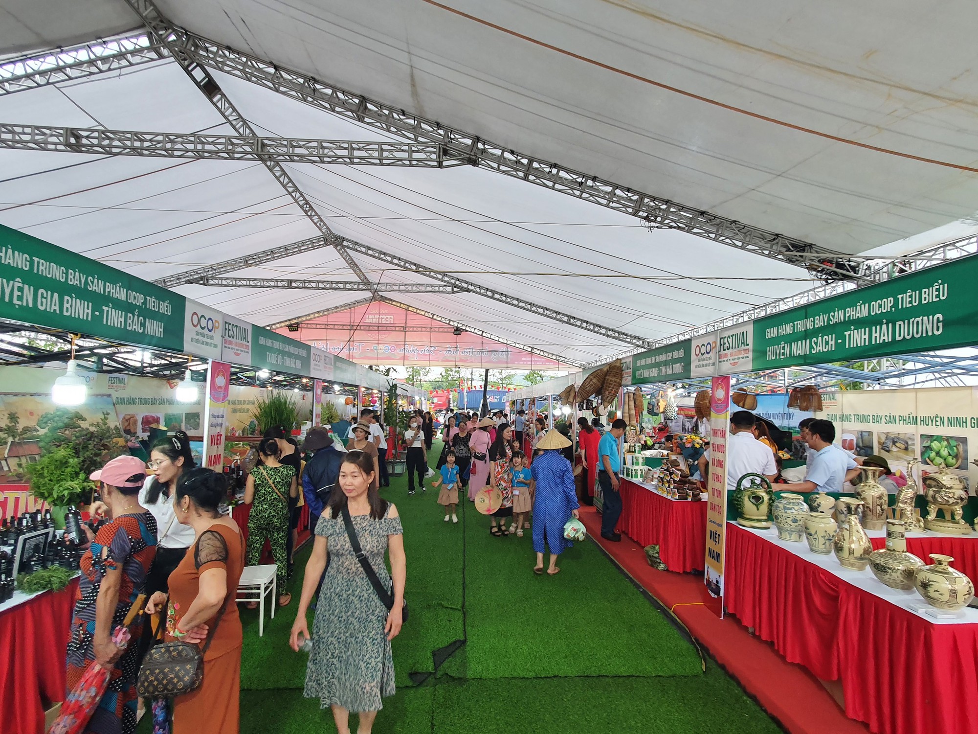 Festival Hải Dương: Học sinh được trải nghiệm nghệ thuật d&acirc;n gian - Ảnh 10.