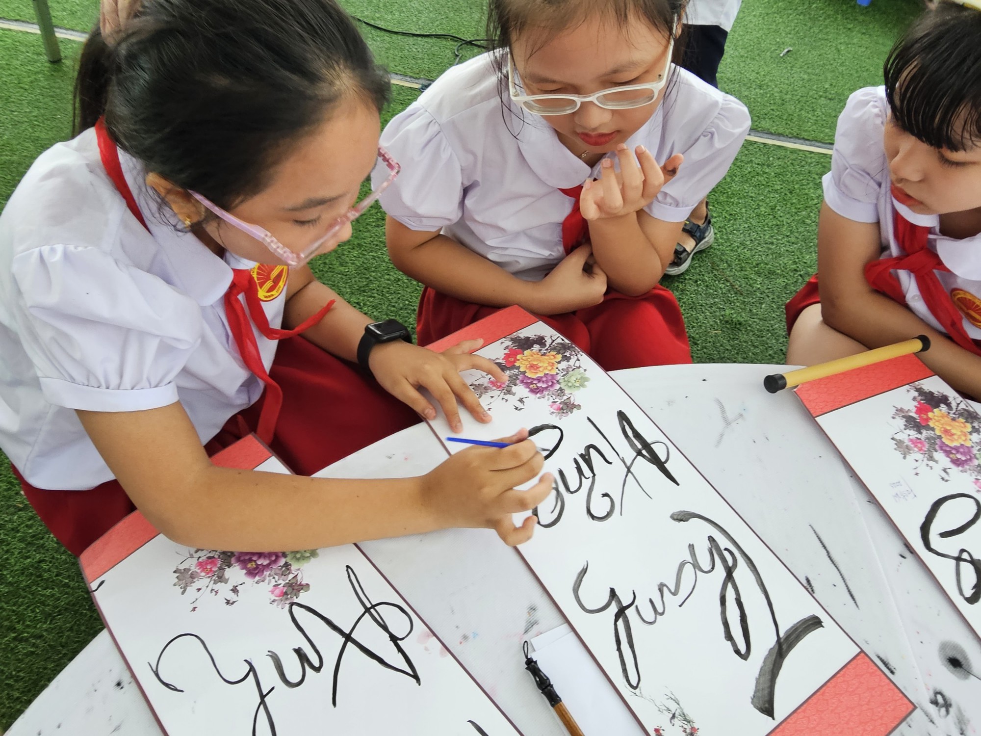 Festival Hải Dương: Học sinh được trải nghiệm nghệ thuật d&acirc;n gian - Ảnh 7.