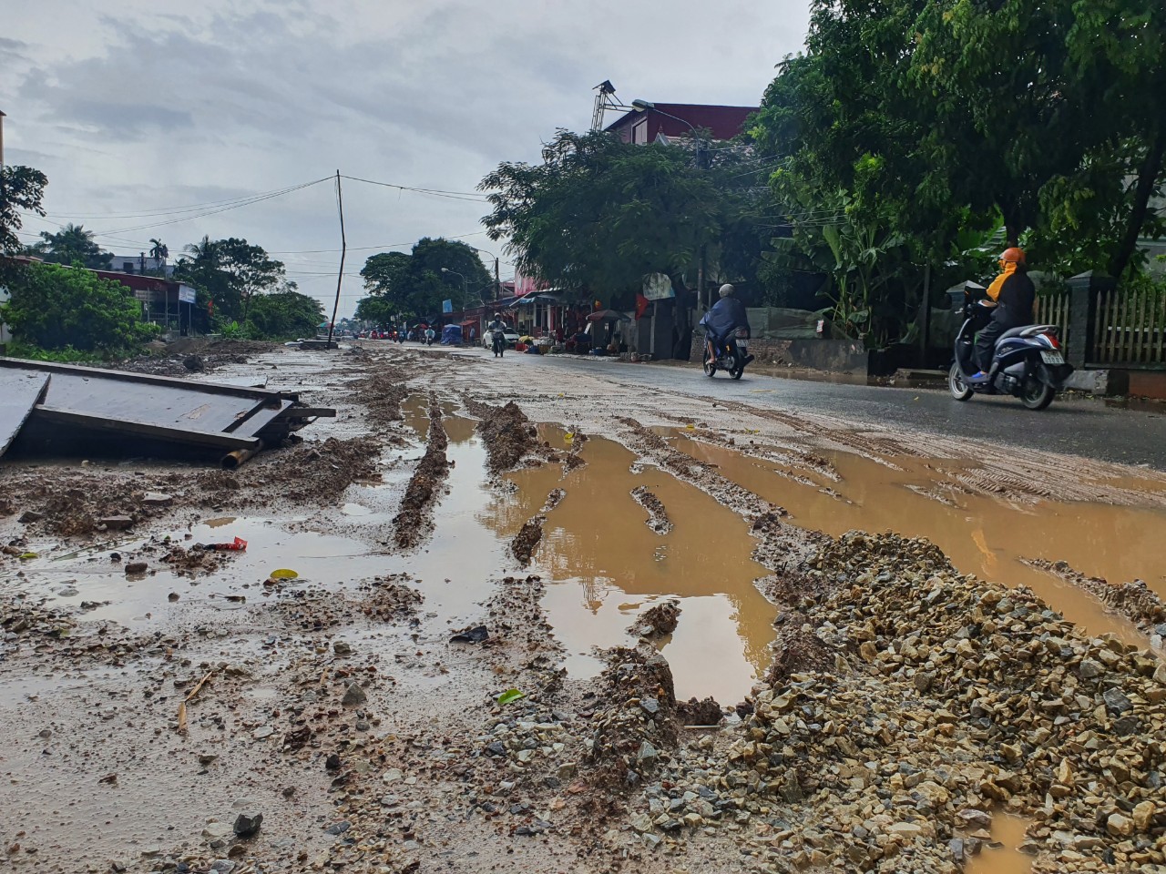 Hải Ph&ograve;ng: Bất an nh&agrave; thầu thi c&ocirc;ng ẩu, nguy cơ mất ATGT - Ảnh 6.