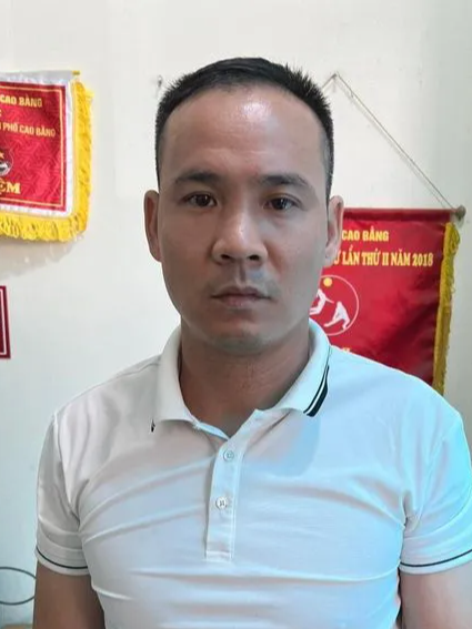 Bị khởi tố v&igrave; vi phạm nồng độ cồn vượt mức kịch khung, lại giả danh c&aacute;n bộ c&ocirc;ng an - Ảnh 1.