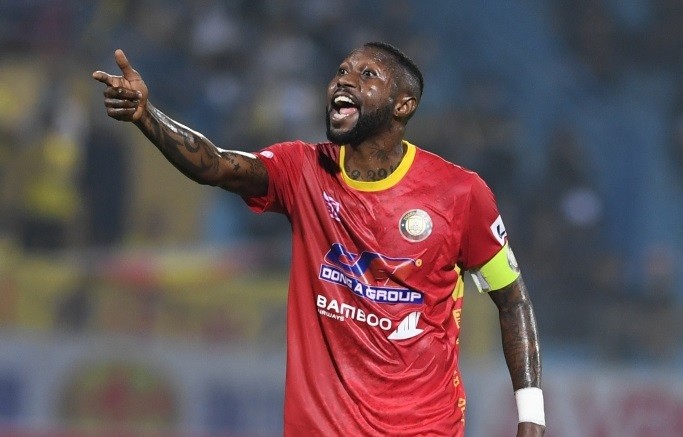 HAGL &ldquo;giải cứu&rdquo; tiền đạo nhập tịch lu&ocirc;n kh&aacute;t khao l&ecirc;n tuyển Việt Nam - Ảnh 1.