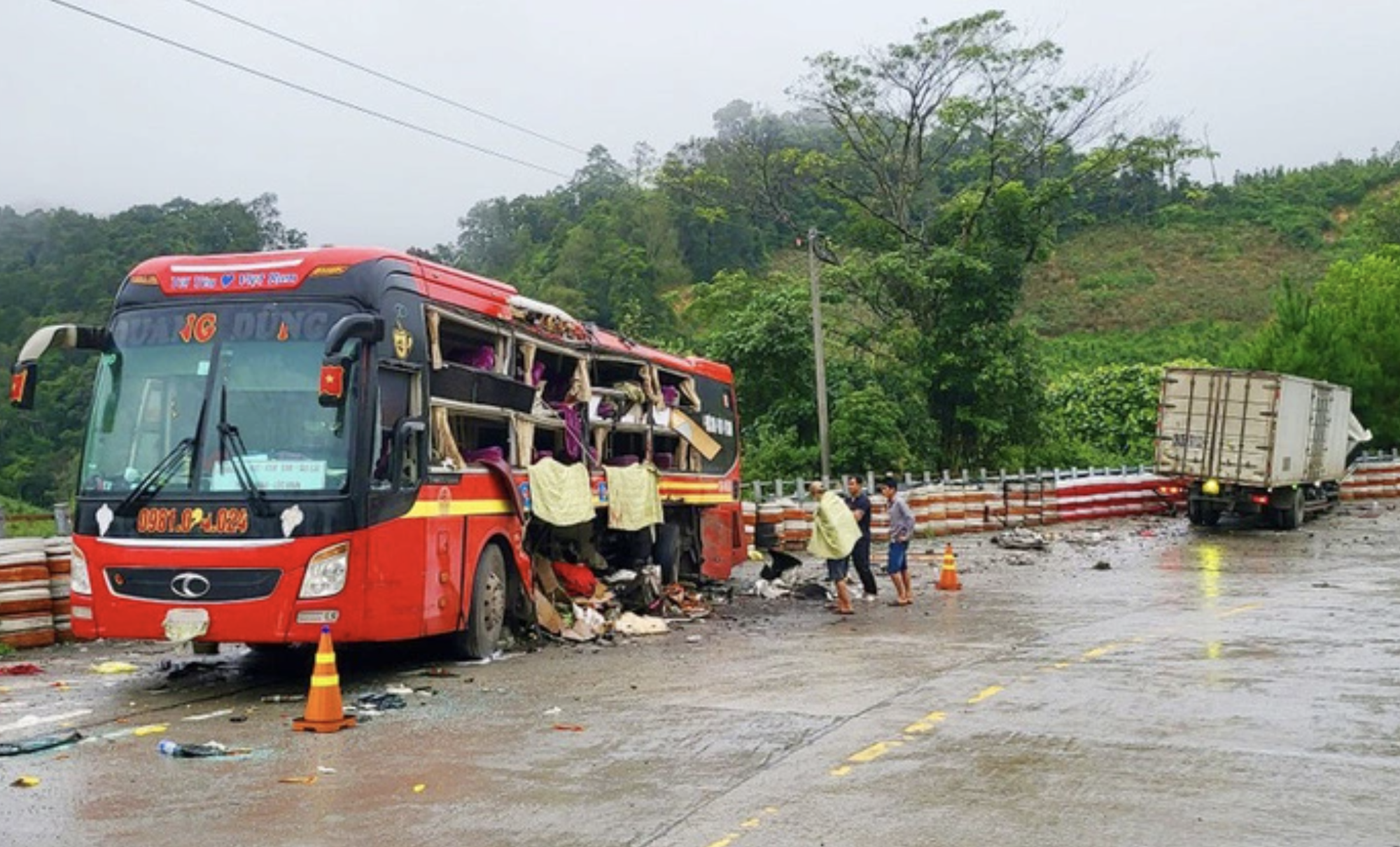Kon Tum: TNGT ở n&ocirc;ng th&ocirc;n tăng đột biến - Ảnh 2.