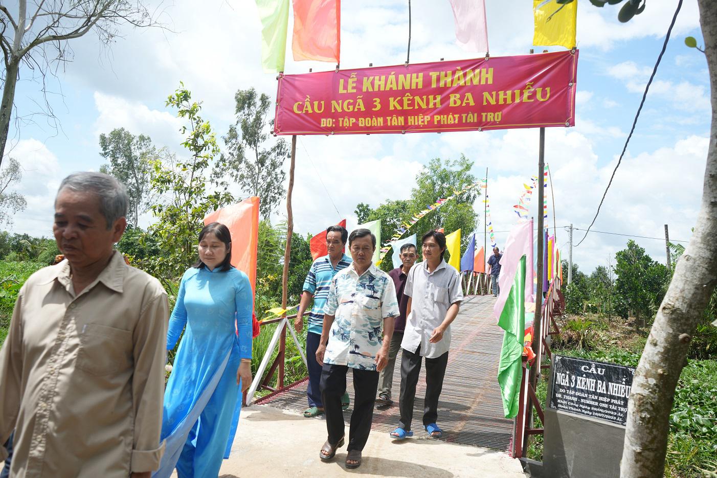 photo-1693883377417 photo-1693883377417