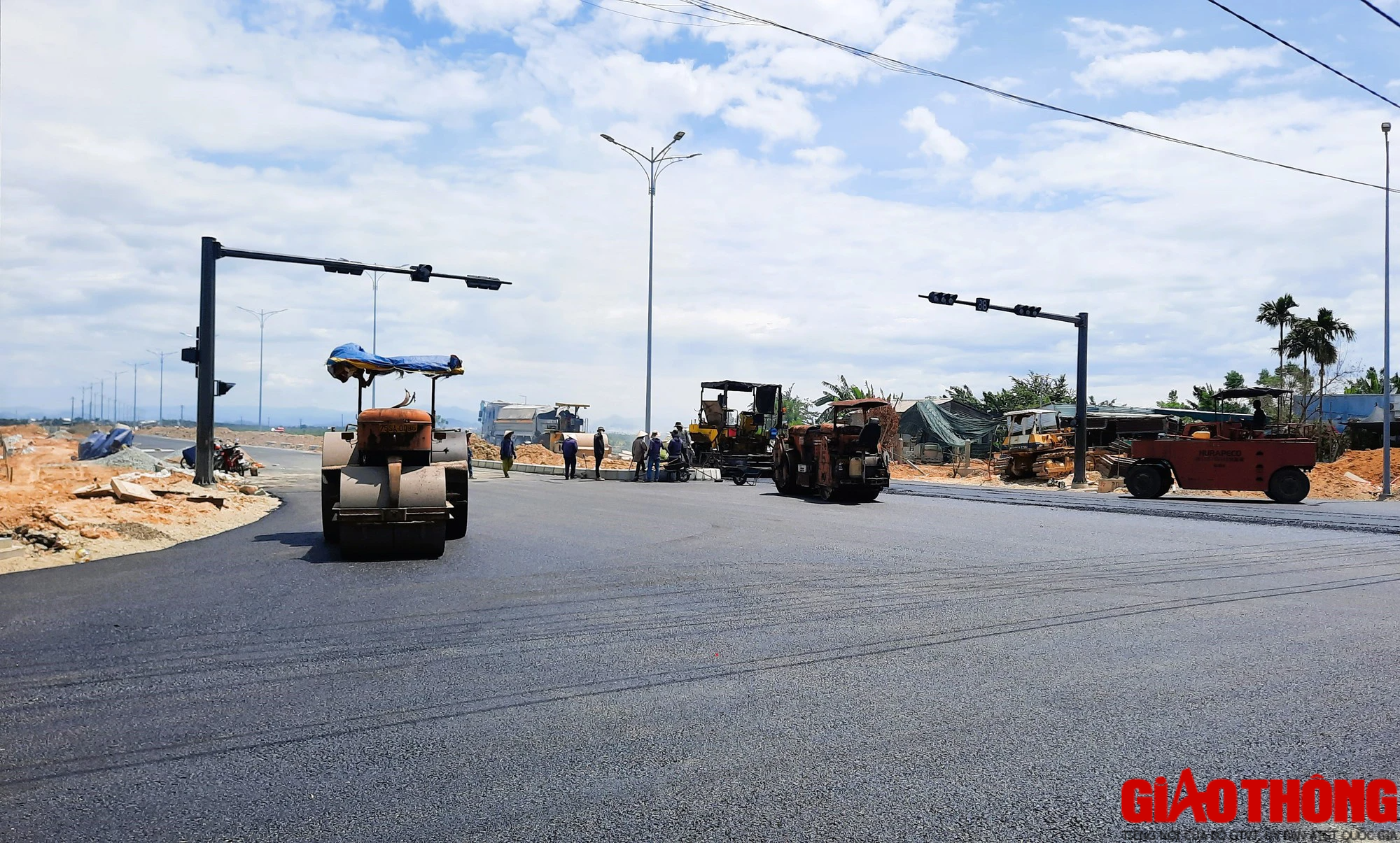 Th&ocirc;ng xe tuyến đường 370 tỷ nhiều năm chưa xong ở Huế trước ng&agrave;y 30/9 - Ảnh 11.