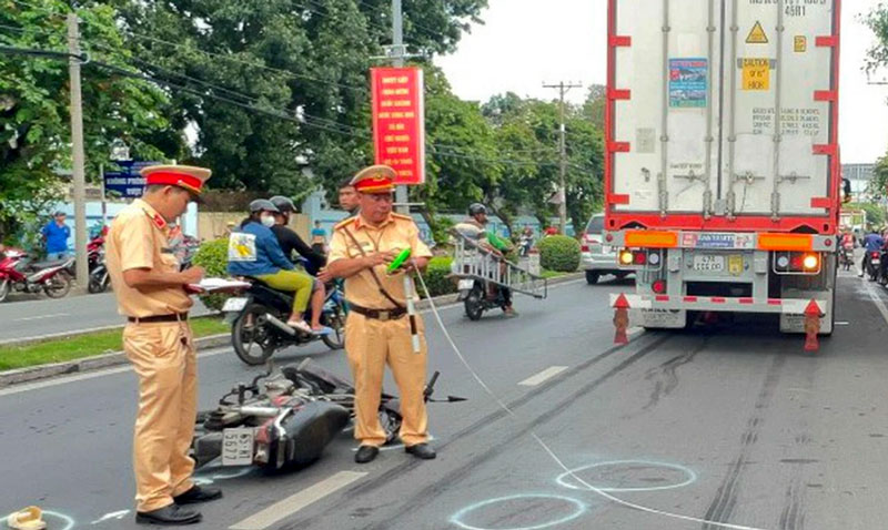 Tin tức tai nạn giao th&ocirc;ng mới nhất ng&agrave;y h&ocirc;m nay 8/9/2023 - Ảnh 1.
