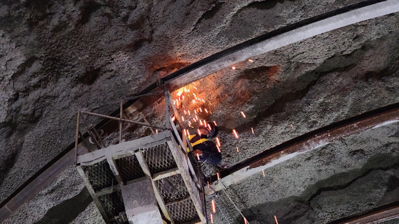 Ng&agrave;y đầu năm tr&ecirc;n c&ocirc;ng trường cao tốc Quảng Ng&atilde;i-Ho&agrave;i Nhơn- Ảnh 10.