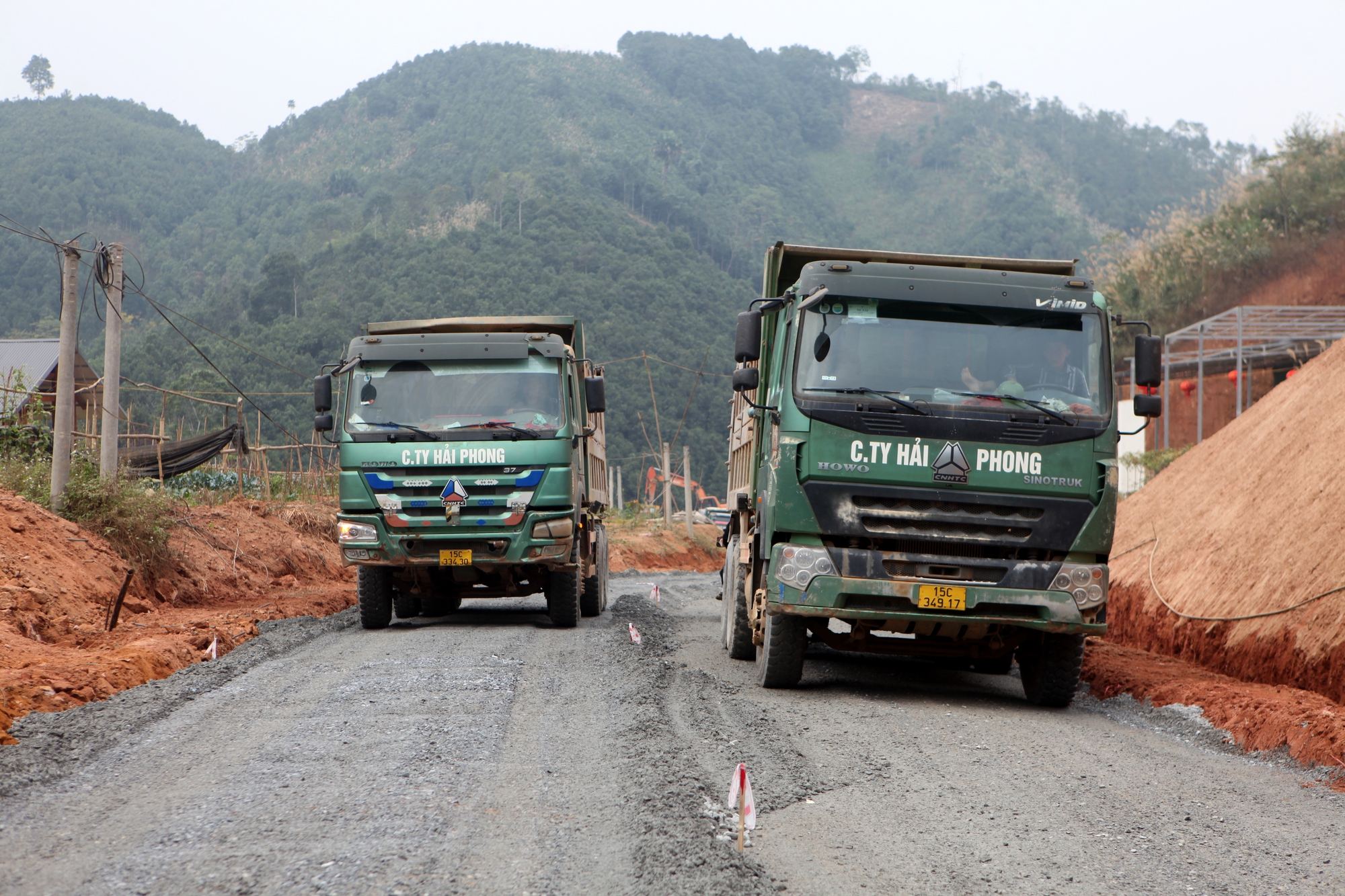 Tết trên công trường dự án kết nối giao thông miền núi phía Bắc- Ảnh 6. Tết trên công trường dự án kết nối giao thông miền núi phía Bắc- Ảnh 6.