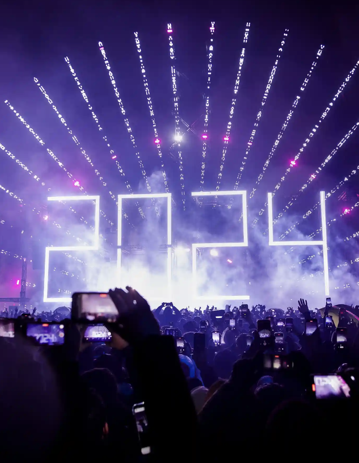 Những màn pháo hoa mãn nhãn trên thế giới mừng năm mới 2024 - Ảnh 5. Những màn pháo hoa mãn nhãn trên thế giới mừng năm mới 2024 - Ảnh 5.