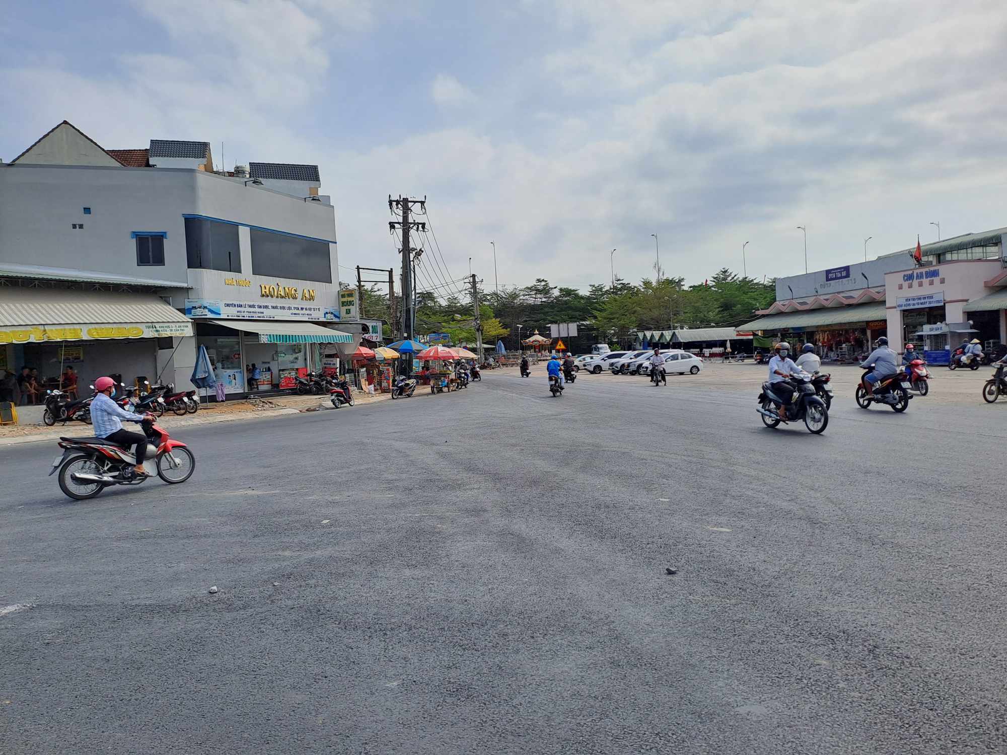 Người dân sẽ được đi lại thoải mái trên “con đường đau khổ” ở Cần Thơ trước Tết- Ảnh 3. Người dân sẽ được đi lại thoải mái trên “con đường đau khổ” ở Cần Thơ trước Tết- Ảnh 3.