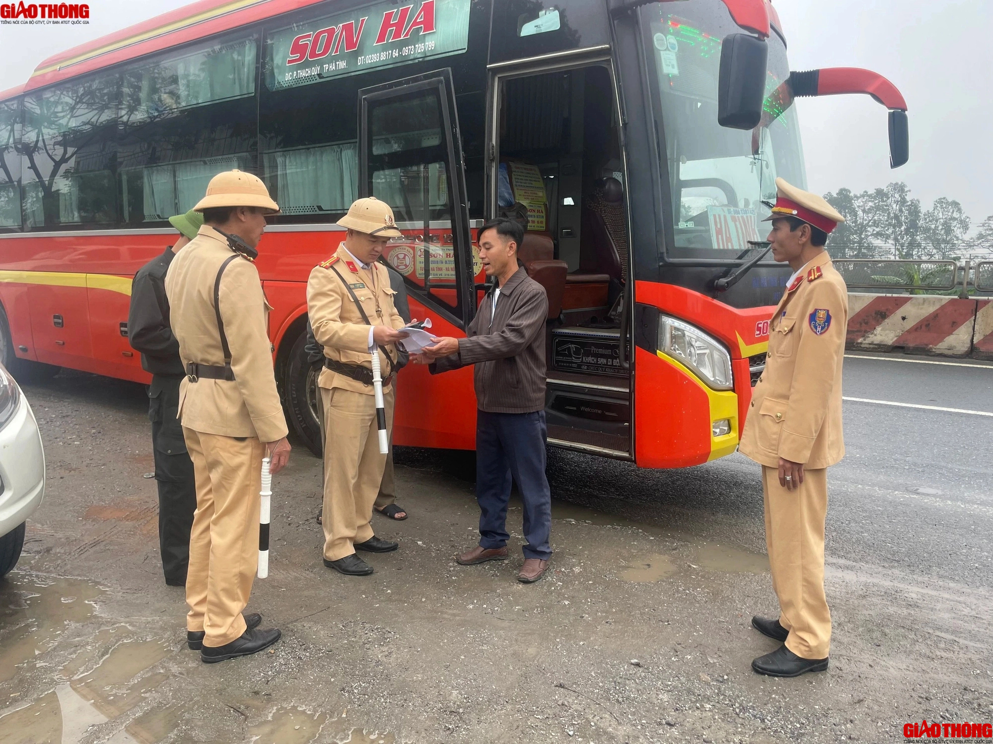 Tổng kiểm so&aacute;t vi phạm từ quốc lộ l&ecirc;n cao tốc- Ảnh 8.