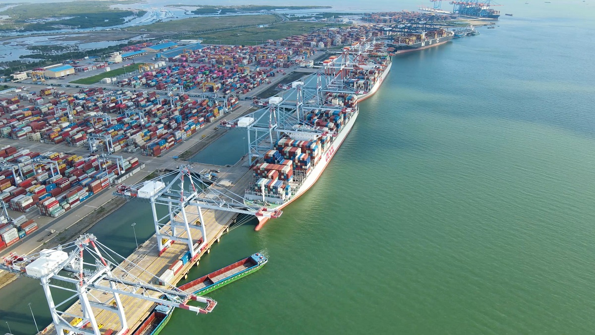 V&igrave; sao gi&aacute; cước vận tải container đường biển tăng vọt?- Ảnh 1.