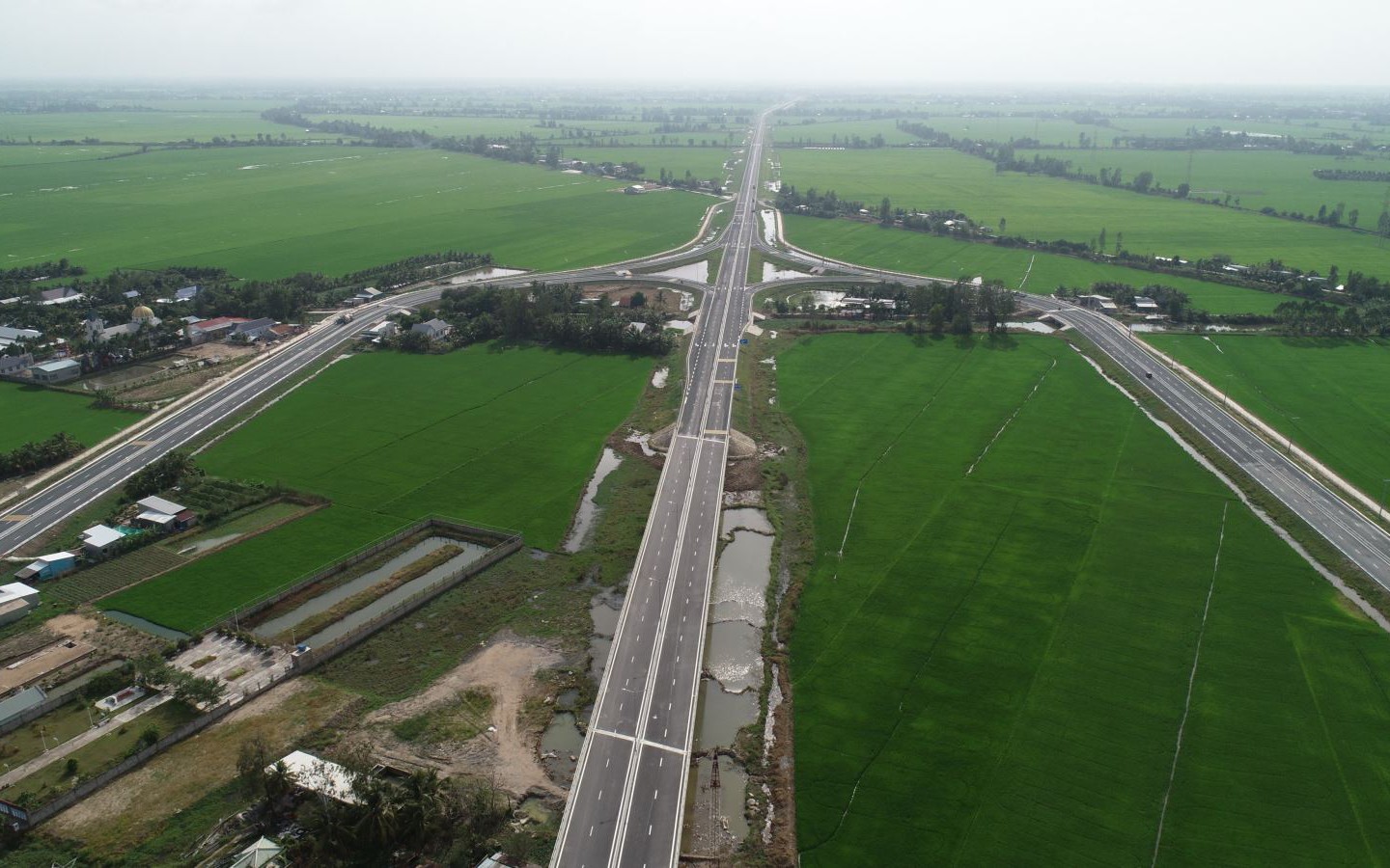 Liên danh nào vừa trúng gói thầu xây lắp dự án cao tốc Mỹ An - Cao Lãnh?- Ảnh 5. Đề xuất hơn 6.200 tỷ đồng đầu tư cao tốc Mỹ An - Cao Lãnh