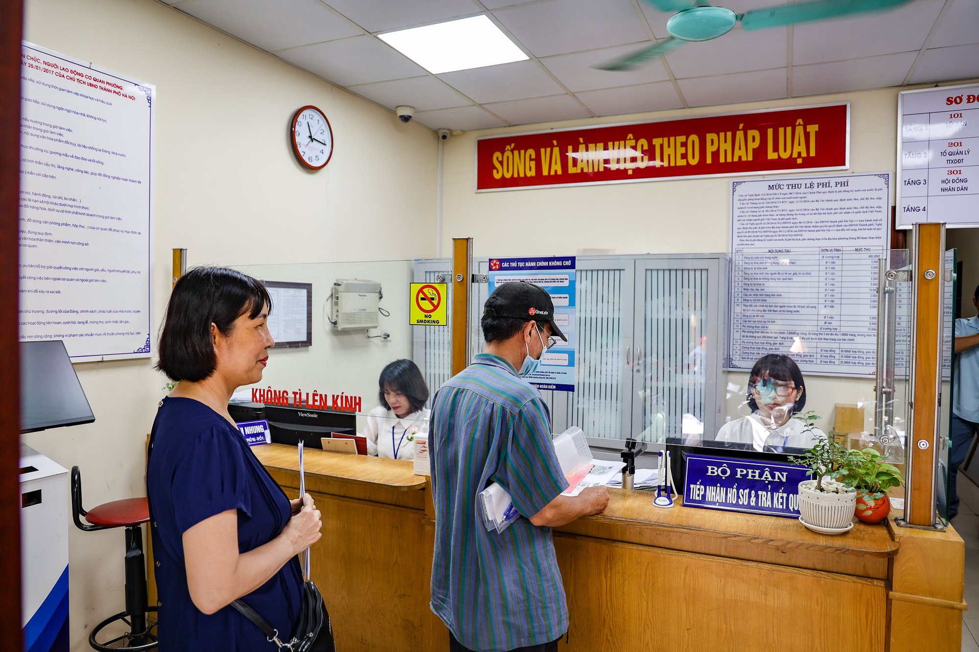 H&agrave; Nội định hướng bố tr&iacute; b&iacute; thư đảng ủy ki&ecirc;m chủ tịch HĐND x&atilde;, thị trấn- Ảnh 1.