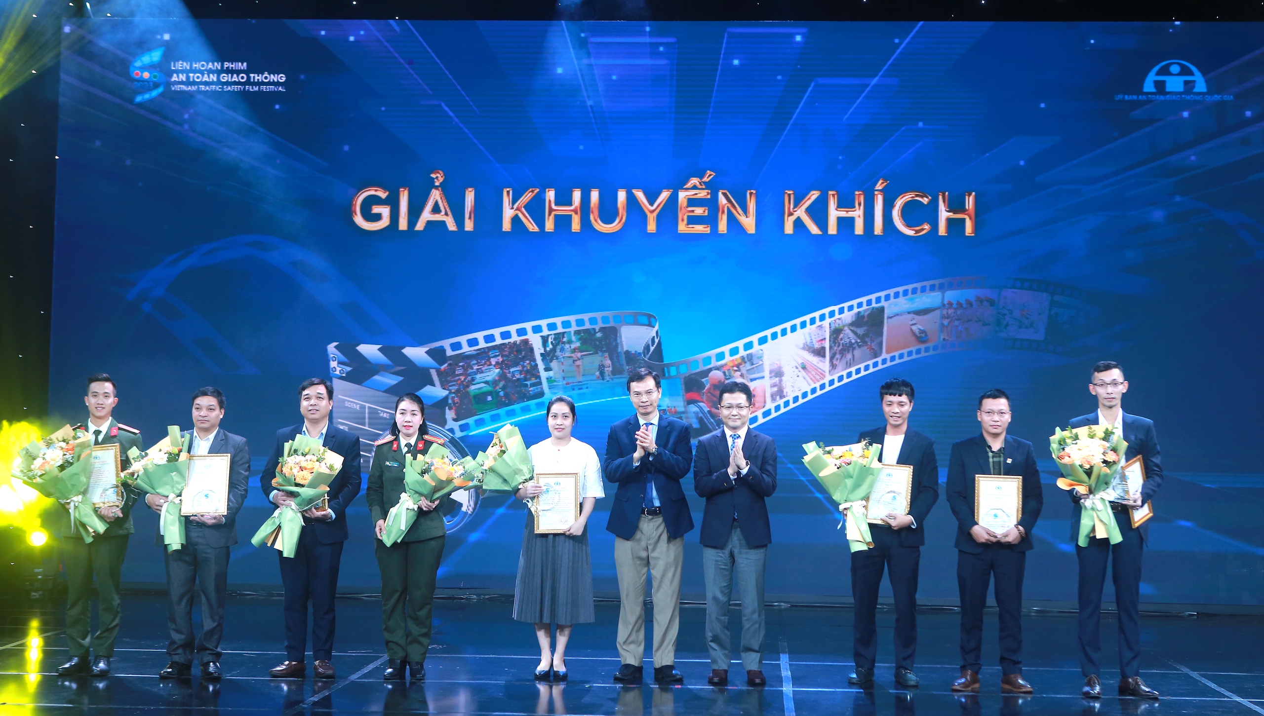 Trao giải Li&ecirc;n hoan phim to&agrave;n quốc về An to&agrave;n giao th&ocirc;ng năm 2023- Ảnh 6.