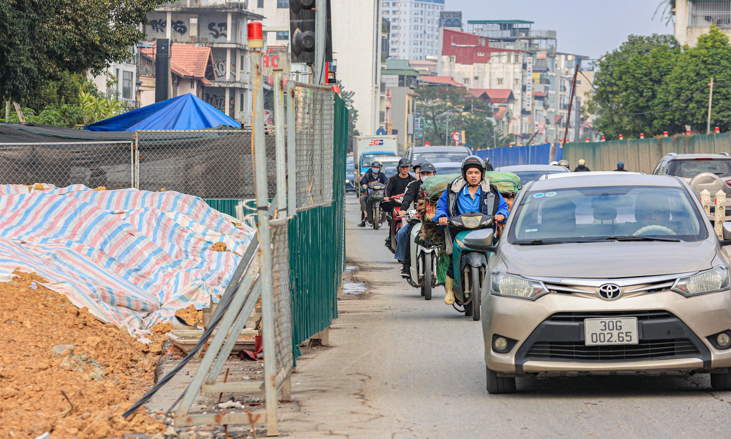 Ngổn ngang b&ugrave;n đất, người d&acirc;n bất an khi đi qua đường &Acirc;u Cơ - Nghi T&agrave;m - Ảnh 18.