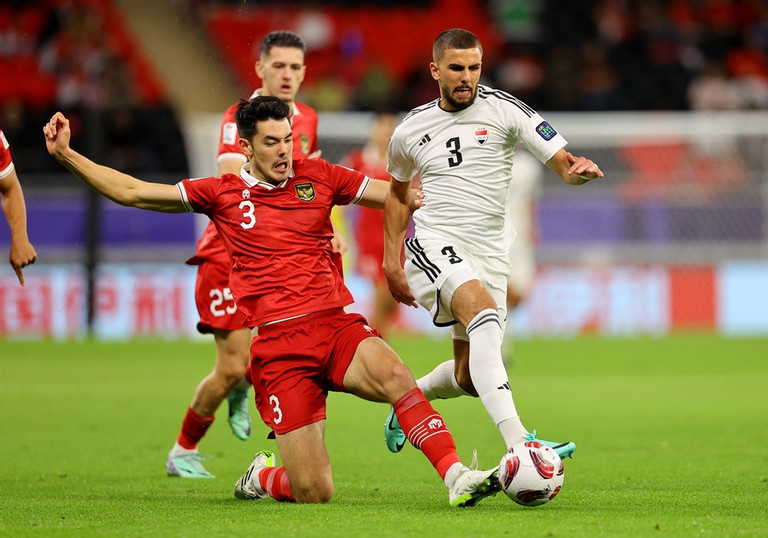 Asian Cup: Indonesia thua thảm Iraq trước ng&agrave;y quyết đấu tuyển Việt Nam- Ảnh 1.