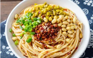 Ăn m&igrave; hay cơm dễ khiến tăng c&acirc;n hơn?