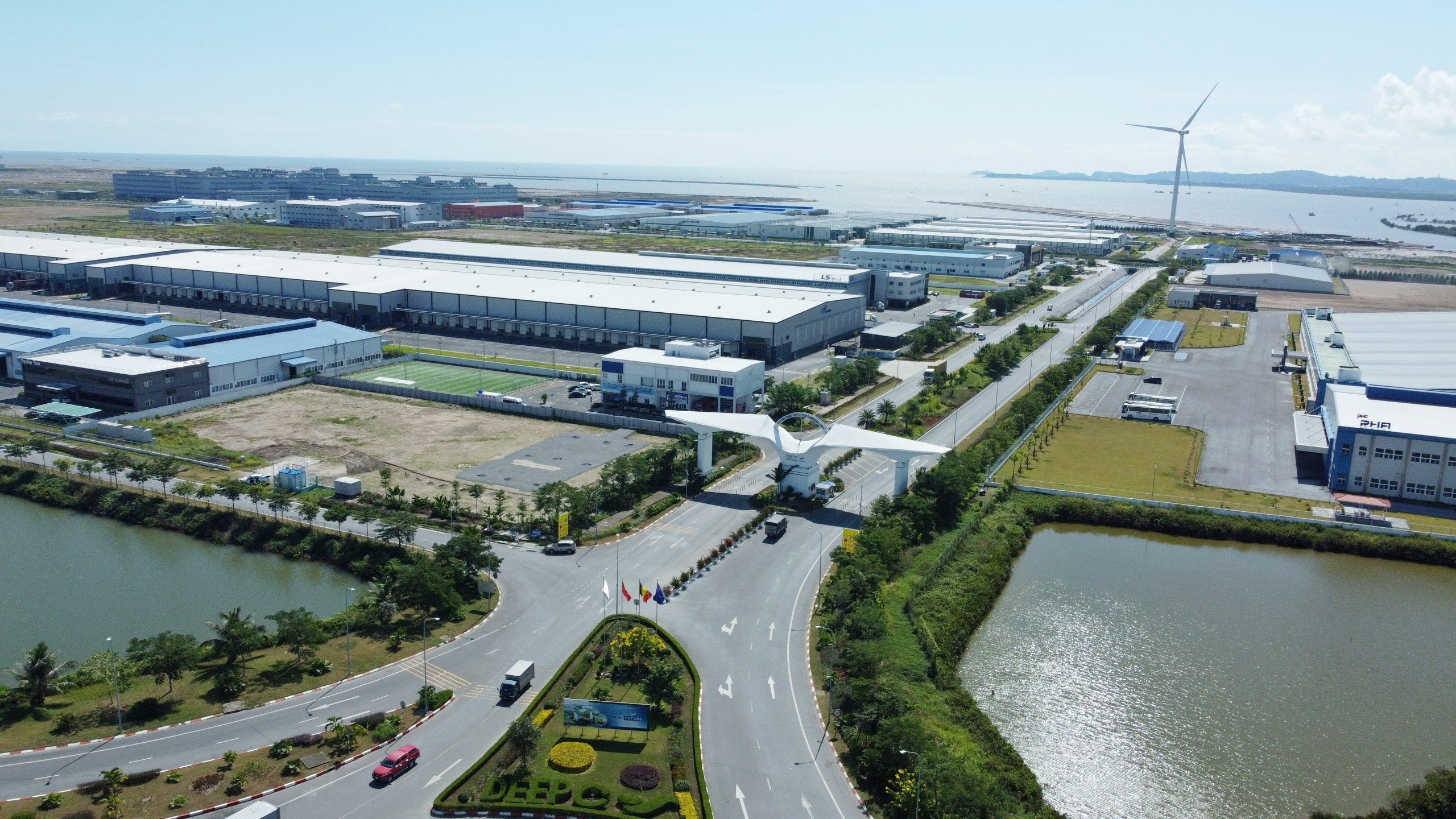 Hải Ph&ograve;ng sẽ l&agrave; trung t&acirc;m kinh tế biển hiện đại h&agrave;ng đầu Đ&ocirc;ng Nam &Aacute;- Ảnh 3.