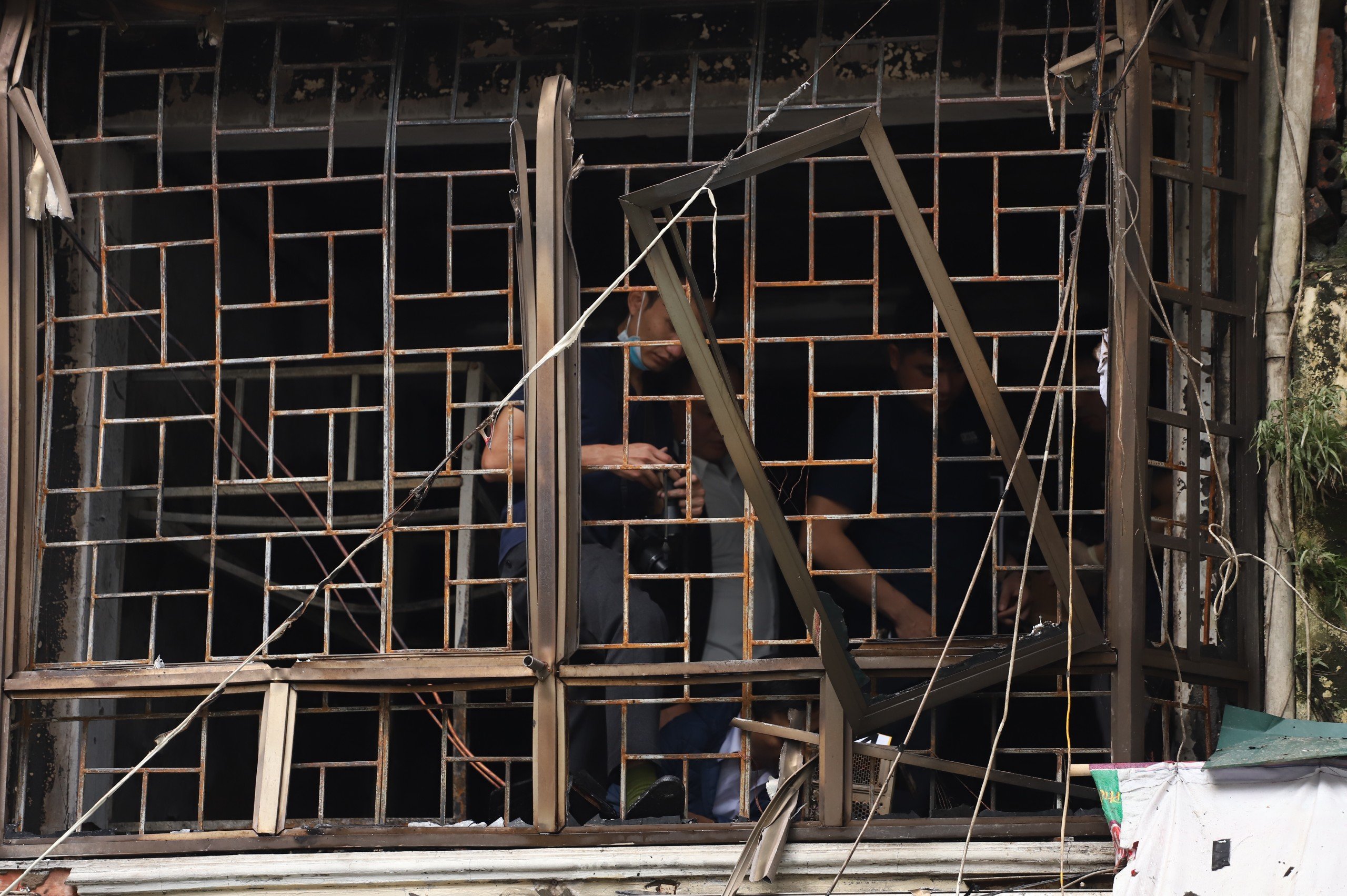 Tan hoang hiện trường vụ ch&aacute;y khiến 4 người tử vong ở H&agrave; Nội- Ảnh 5.