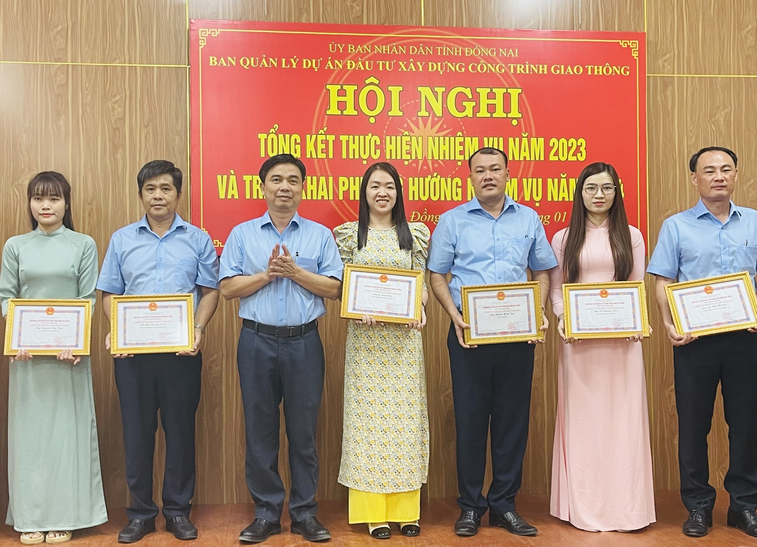 Năm 2024 Đồng Nai đồng loạt mở thêm nhiều đường lớn- Ảnh 2. Năm 2024 Đồng Nai đồng loạt mở thêm nhiều đường lớn- Ảnh 2.