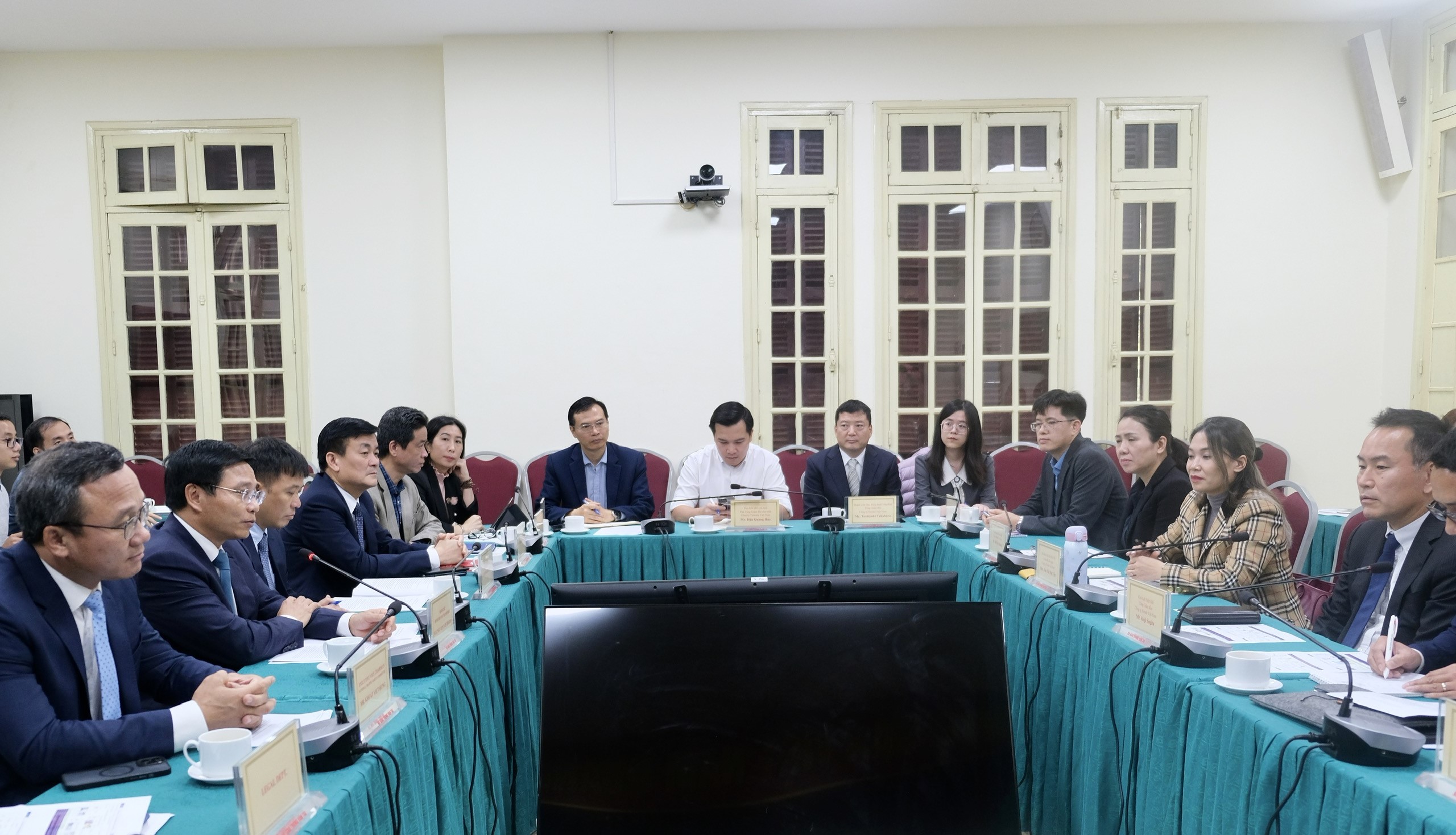 Bộ trưởng Nguyễn Văn Thắng l&agrave;m việc với Hiệp hội c&aacute;c nh&agrave; sản xuất xe m&aacute;y Việt Nam- Ảnh 1.