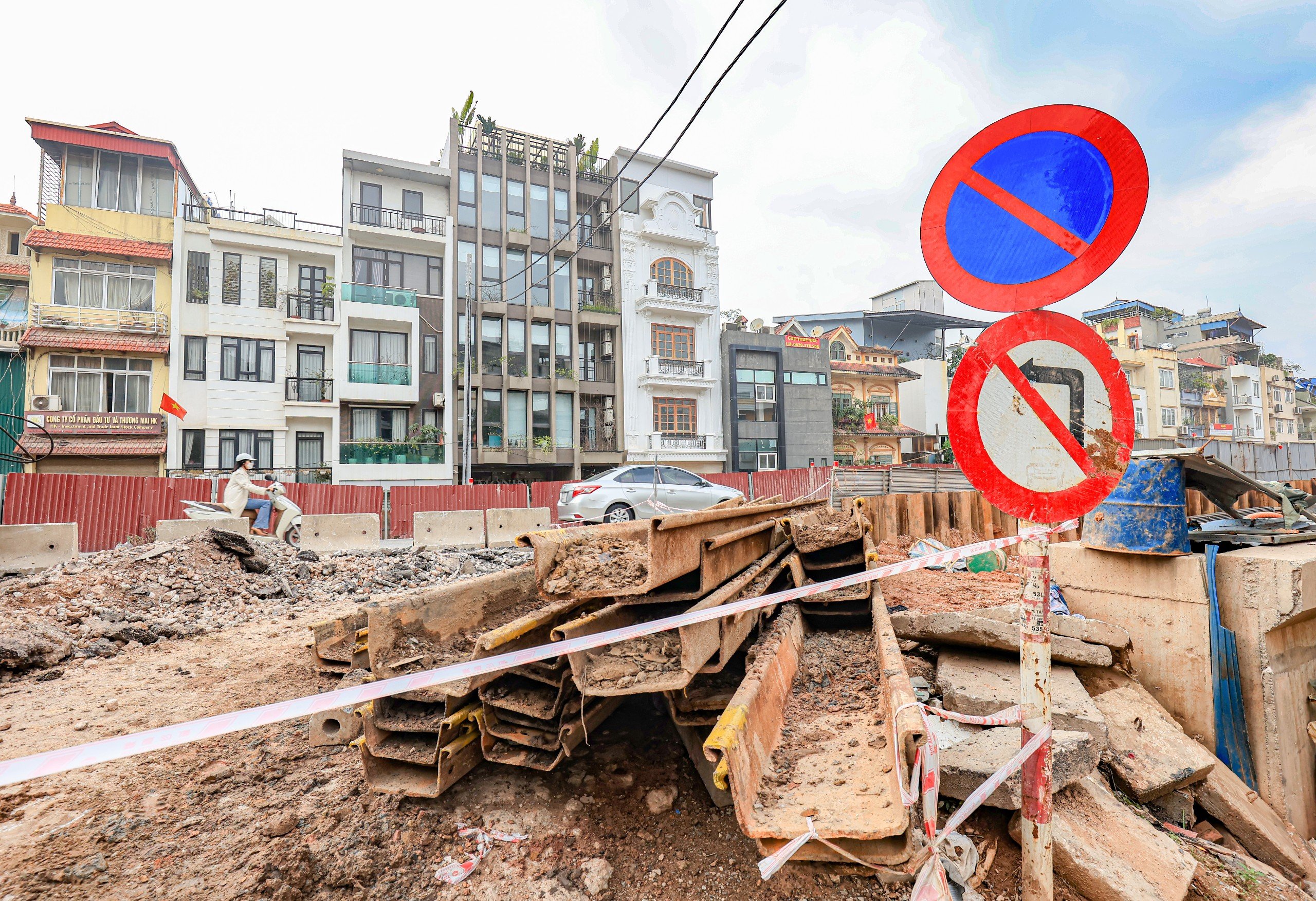 Ngổn ngang b&ugrave;n đất, người d&acirc;n bất an khi đi qua đường &Acirc;u Cơ - Nghi T&agrave;m - Ảnh 13.