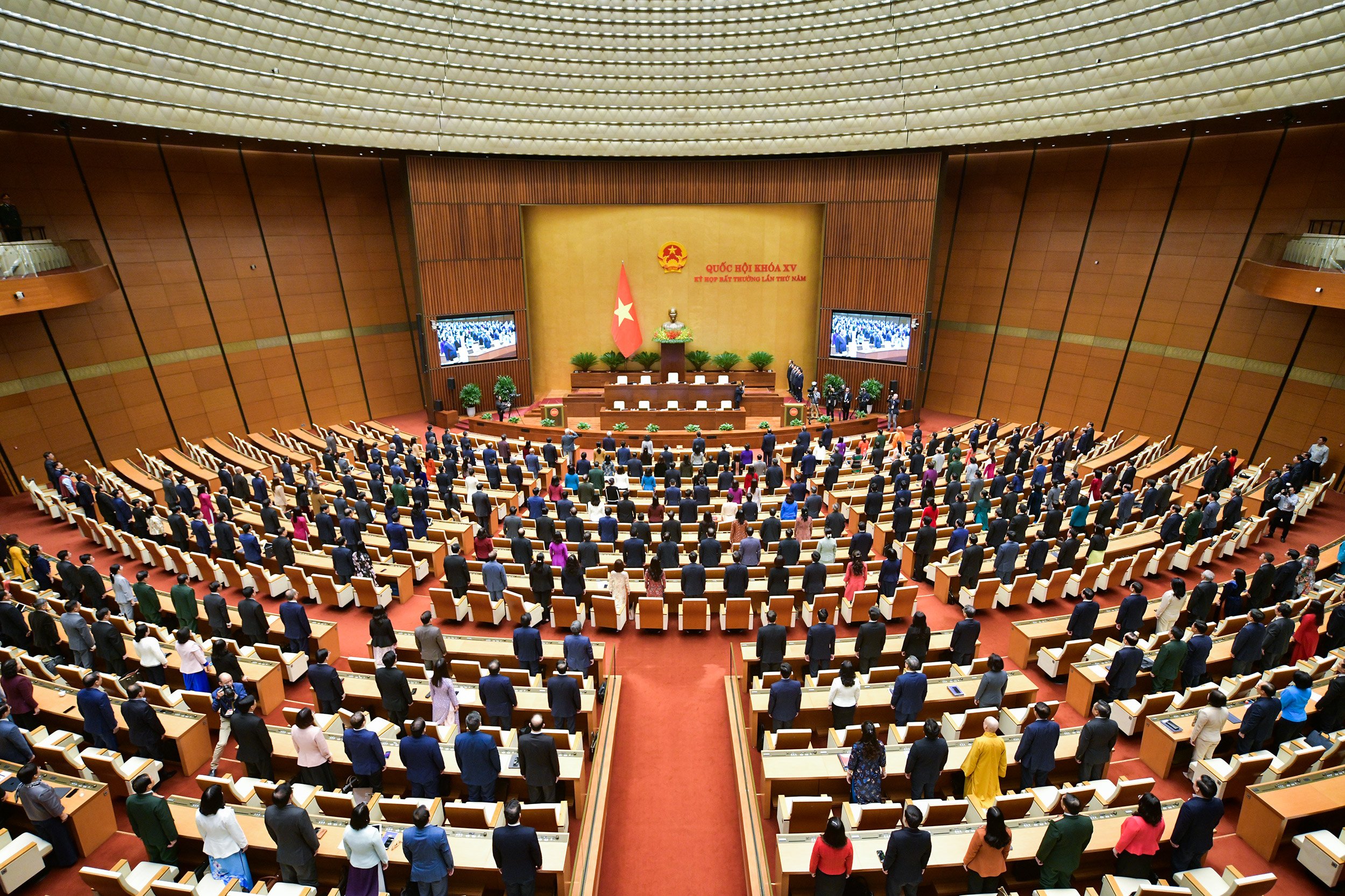 Chủ tịch Quốc hội: Kh&ocirc;ng để "đầu năm đủng đỉnh, cuối năm vội v&agrave;ng"- Ảnh 2.
