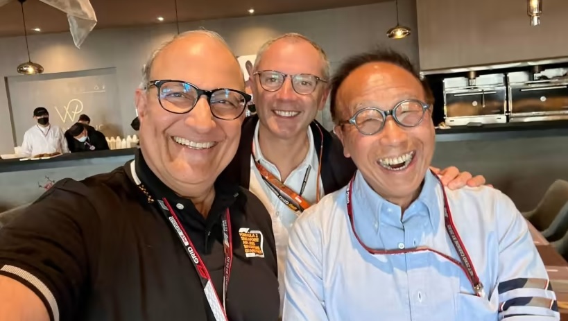 Bộ trưởng Giao th&ocirc;ng Singapore từ chức v&igrave; nghi nhận v&eacute; xem kịch, b&oacute;ng đ&aacute; từ doanh nghiệp- Ảnh 1.