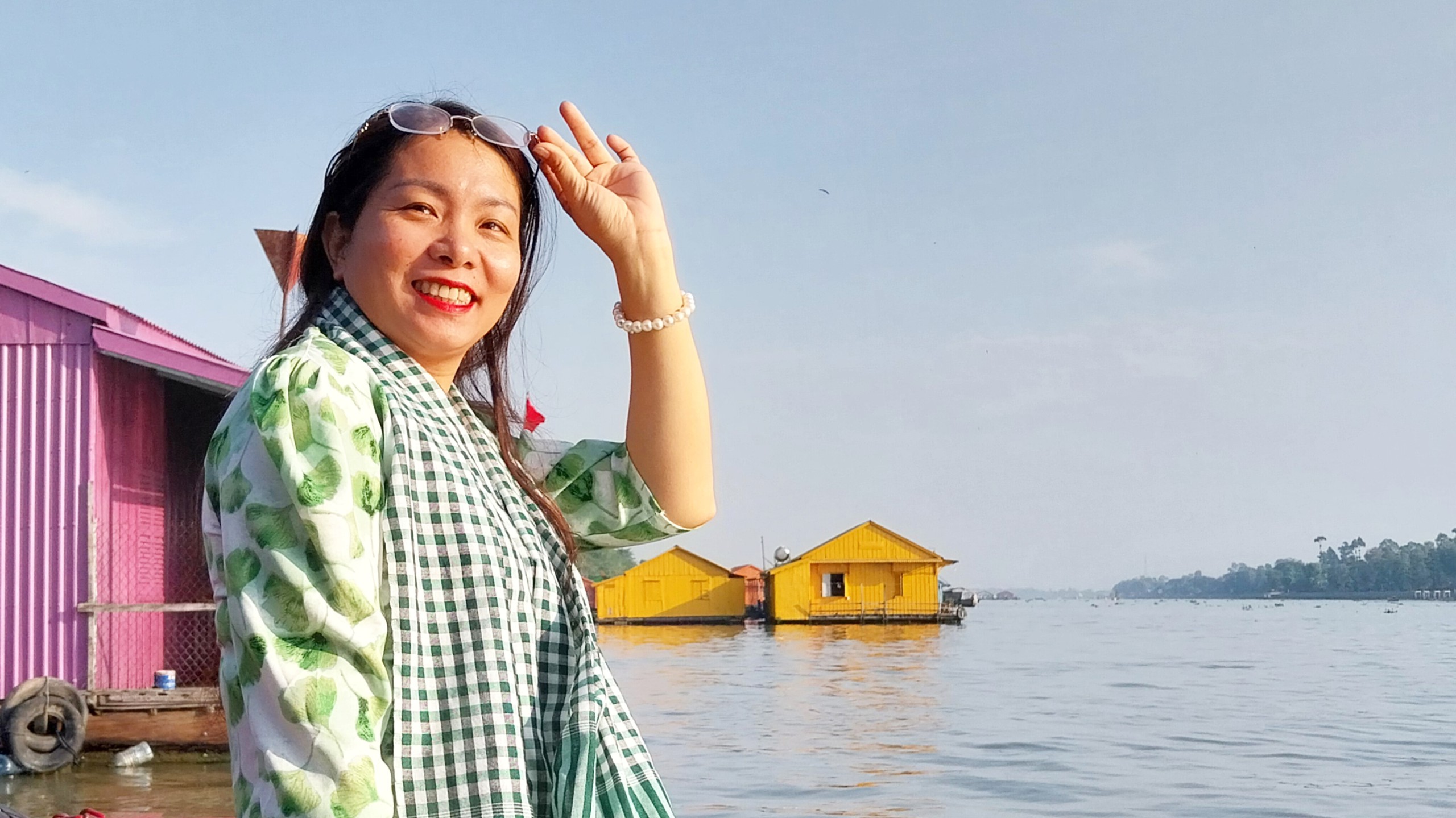 Làng bè đa sắc màu - Điểm du lịch miệt sông độc đáo ở An Giang- Ảnh 4. Làng bè đa sắc màu - Điểm du lịch miệt sông độc đáo ở An Giang- Ảnh 4.