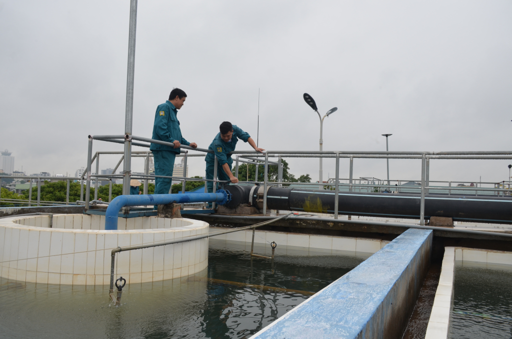 C&ocirc;ng ty CP nước sạch Quảng Ninh lấy sự h&agrave;i l&ograve;ng của kh&aacute;ch h&agrave;ng l&agrave;m thước đo phục vụ- Ảnh 1.