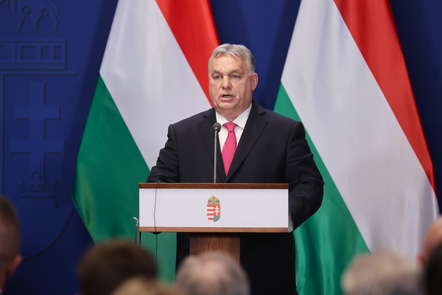 Cuộc gặp nồng ấm giữa hai Thủ tướng Việt Nam - Hungary - Ảnh 3. Cuộc gặp nồng ấm giữa hai Thủ tướng Việt Nam - Hungary - Ảnh 3.