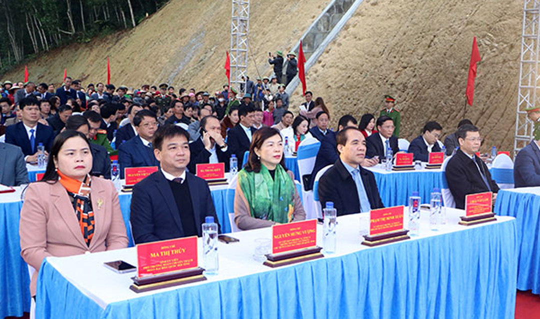 Tuy&ecirc;n Quang kh&aacute;nh th&agrave;nh c&acirc;y cầu thứ 9 bắc qua s&ocirc;ng L&ocirc;- Ảnh 2.