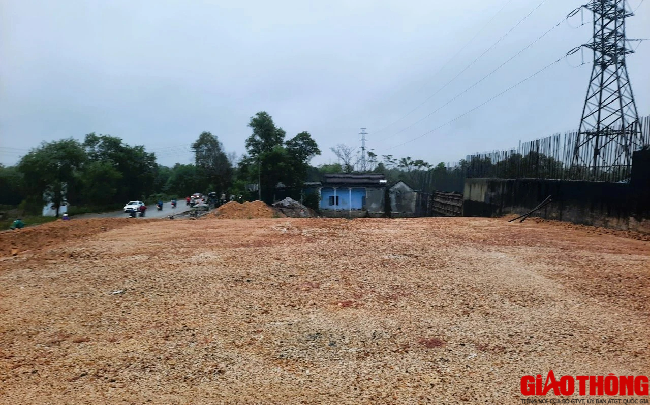 C&ocirc;ng tr&igrave;nh cầu vượt đường sắt thuộc dự &aacute;n 670 tỷ ở Huế sẽ ho&agrave;n th&agrave;nh trong năm 2024- Ảnh 6.