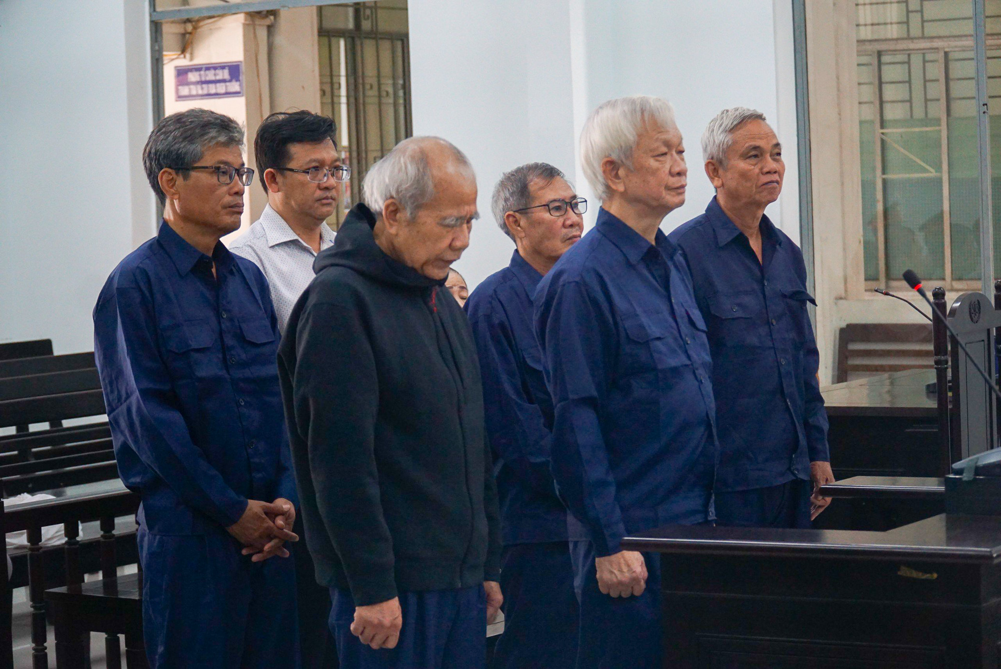 Vụ giao đất &ldquo;v&agrave;ng&rdquo; cho doanh nghiệp, cựu chủ tịch Kh&aacute;nh H&ograve;a 