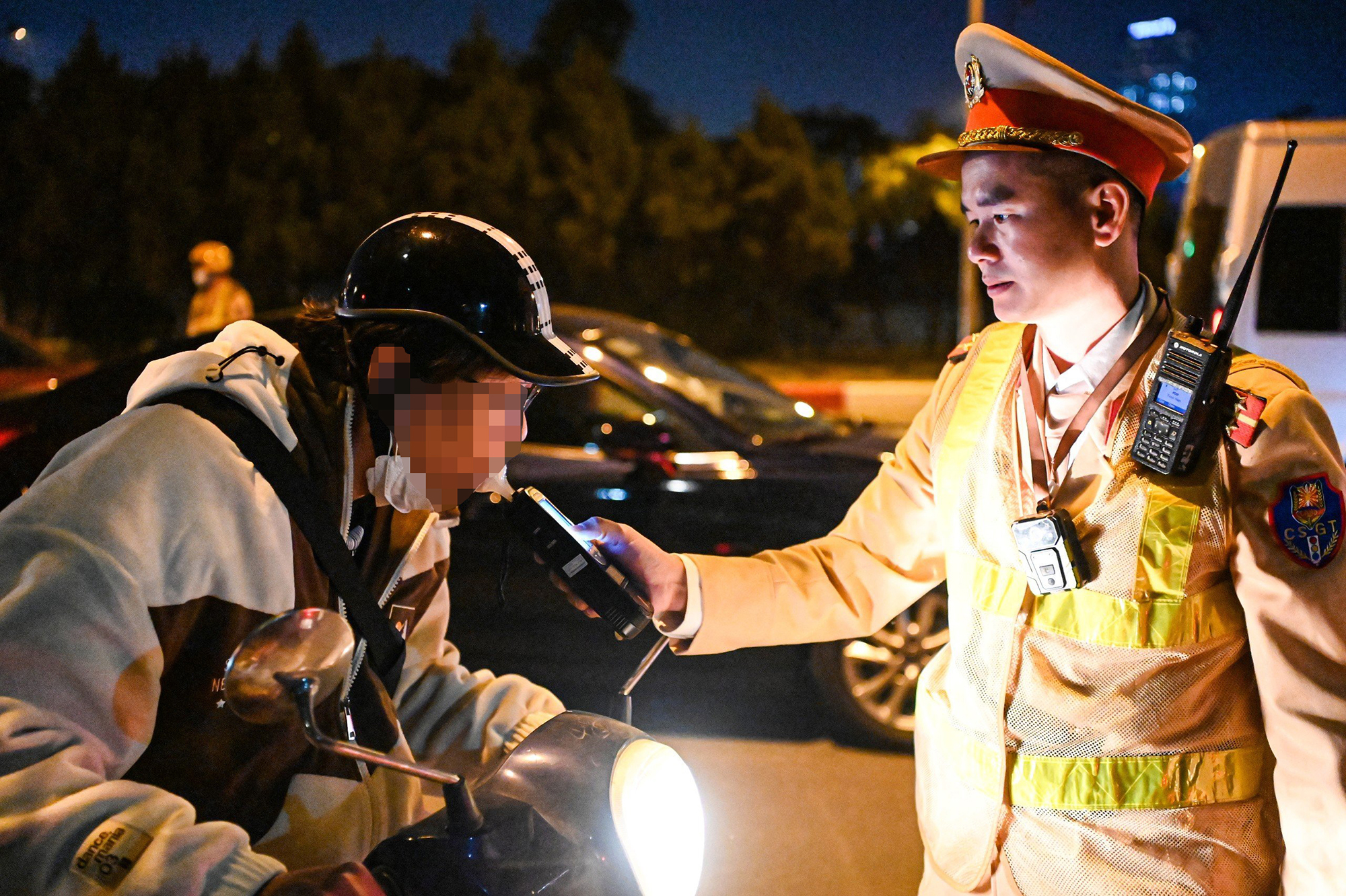 N&ecirc;n phạt t&ugrave; người say xỉn l&aacute;i xe?- Ảnh 1.