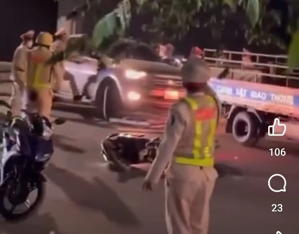 T&agrave;i xế chống đối đo nồng độ cồn, đ&acirc;m xe chuy&ecirc;n dụng của CSGT tại Bắc Giang khai g&igrave;?- Ảnh 2.