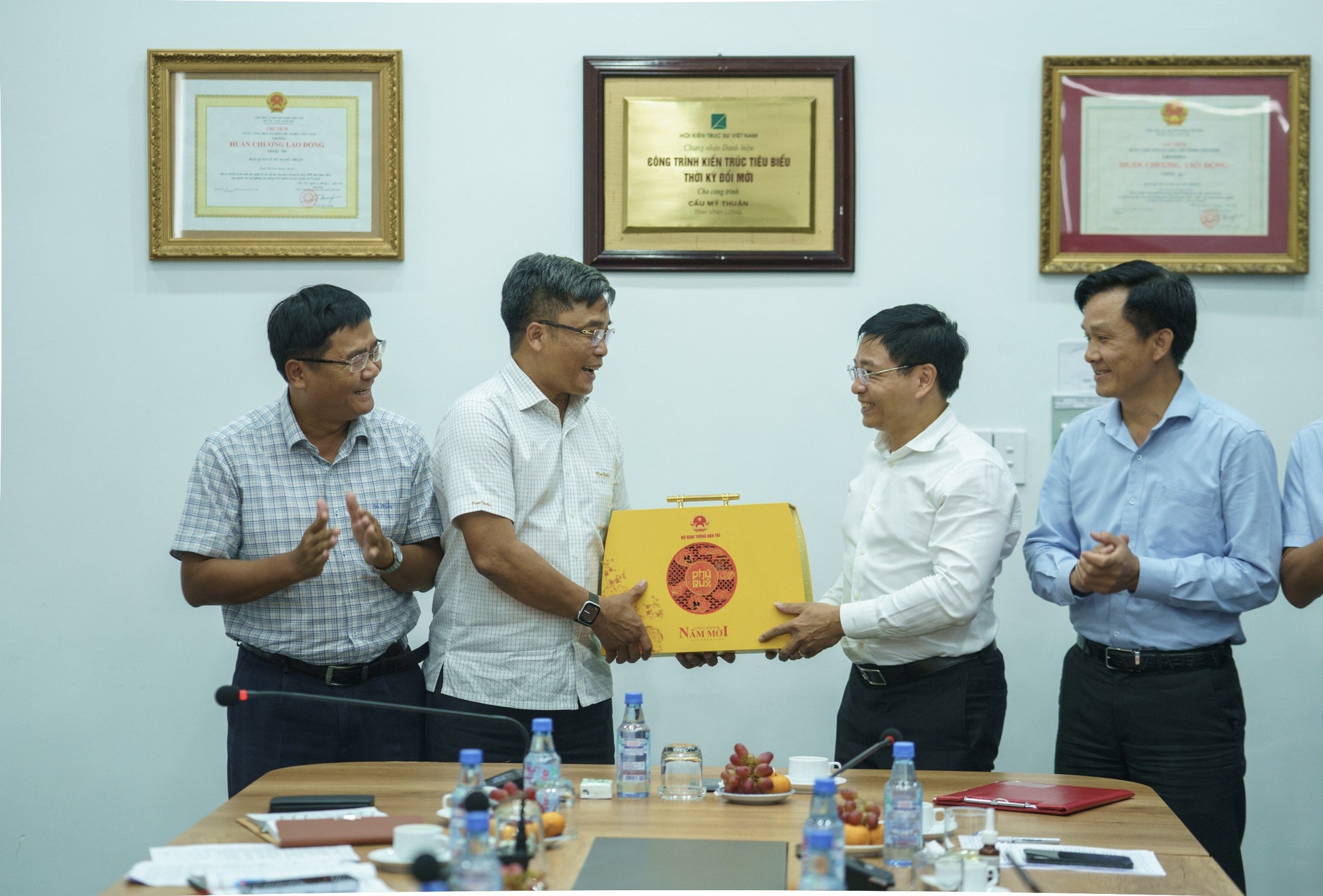 Bộ trưởng GTVT: Kiểm so&aacute;t chặt tiến độ, chất lượng c&aacute;c dự &aacute;n giao th&ocirc;ng miền T&acirc;y- Ảnh 3.