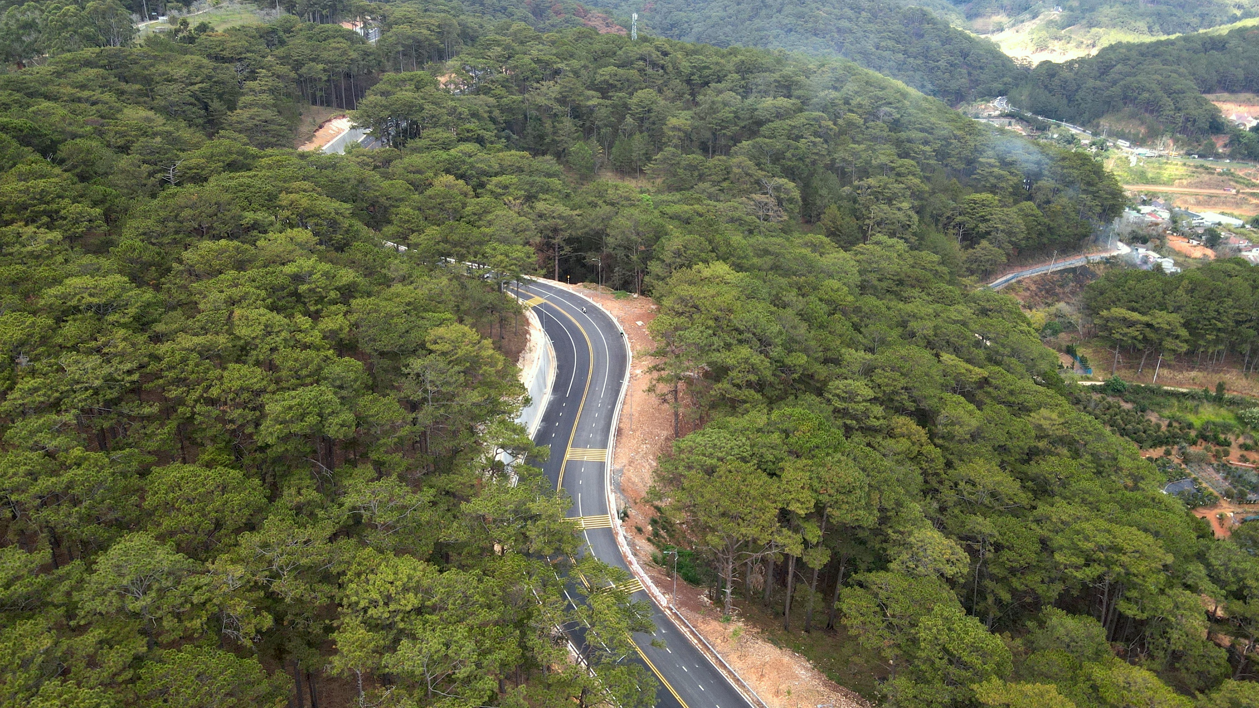 Ngắm đ&egrave;o Prenn tuyệt đẹp trước ng&agrave;y th&ocirc;ng xe- Ảnh 10.