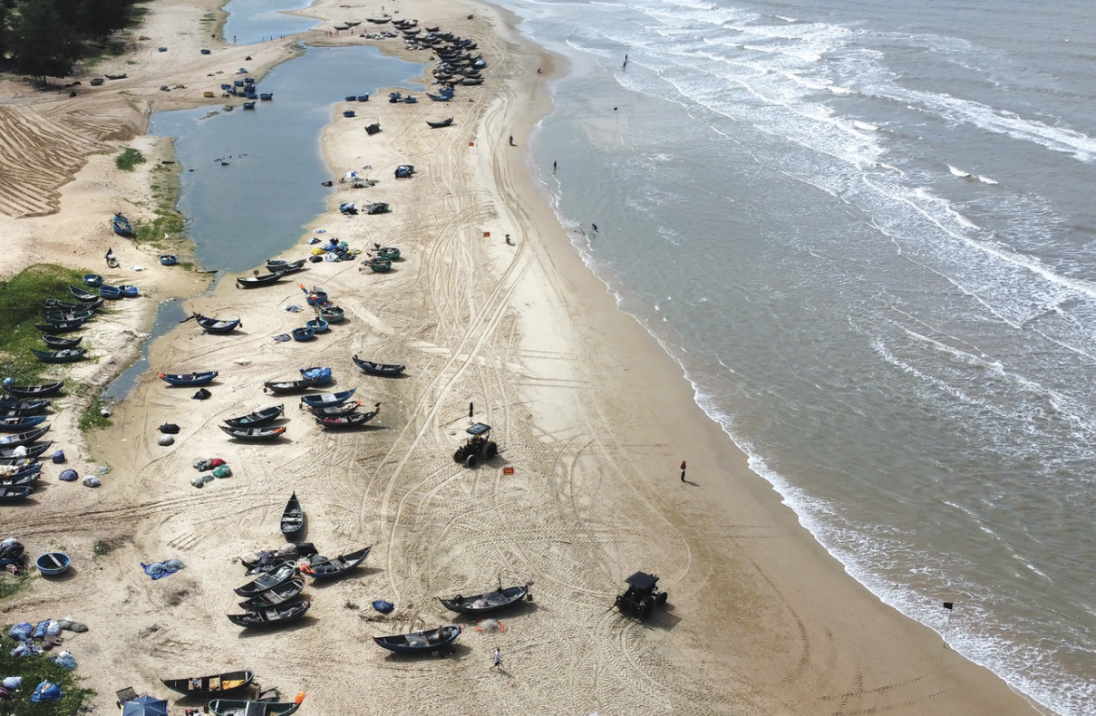 Nạo v&eacute;t khơi th&ocirc;ng luồng lạch v&agrave; cửa ra v&agrave;o Bến Lội - B&igrave;nh Ch&acirc;u trước ng&agrave;y 10 th&aacute;ng Gi&ecirc;ng- Ảnh 1.