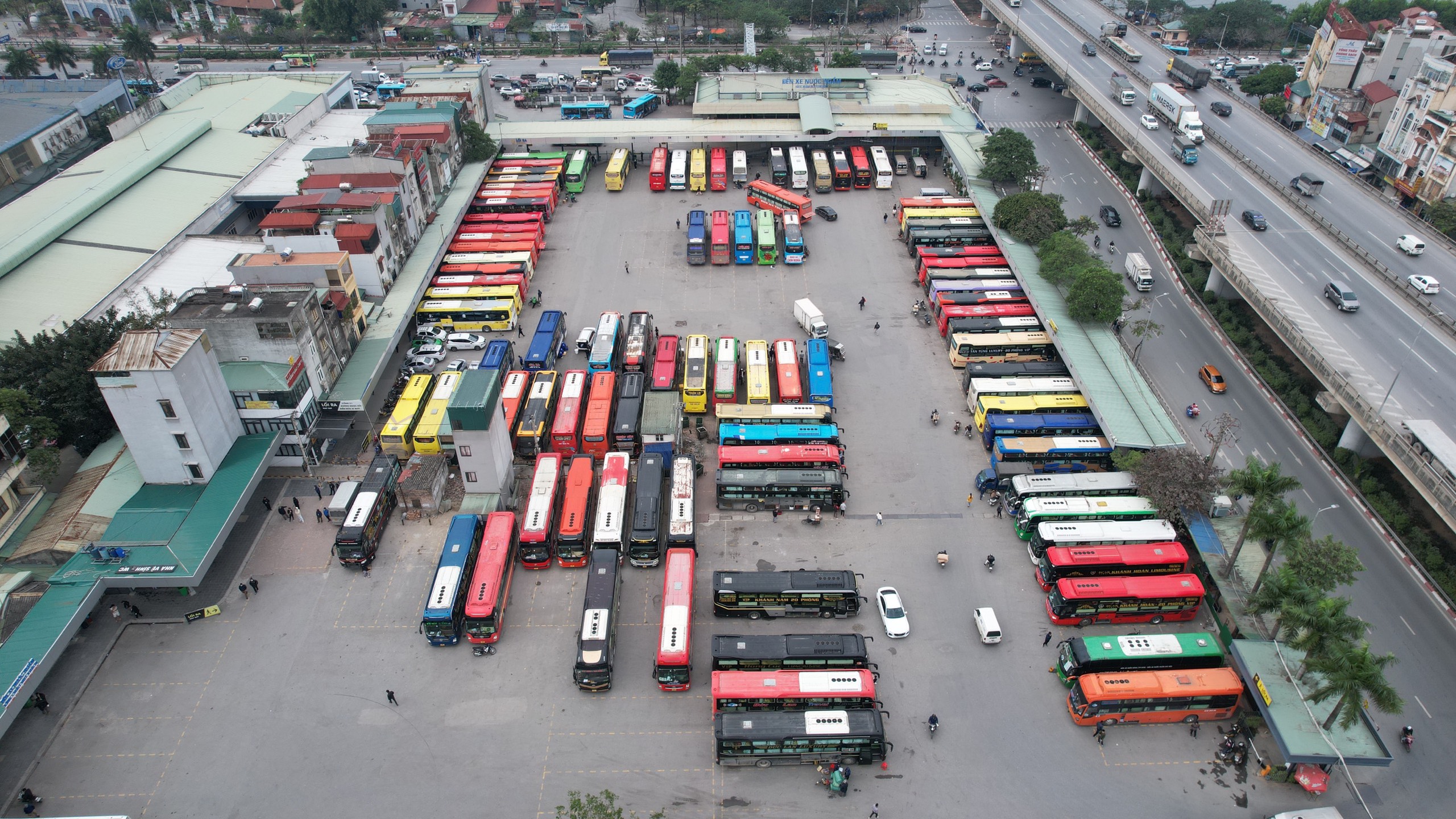 H&agrave; Nội: Ki&ecirc;n quyết kh&ocirc;ng cho xuất bến xe kh&ocirc;ng đủ điều kiện- Ảnh 7.