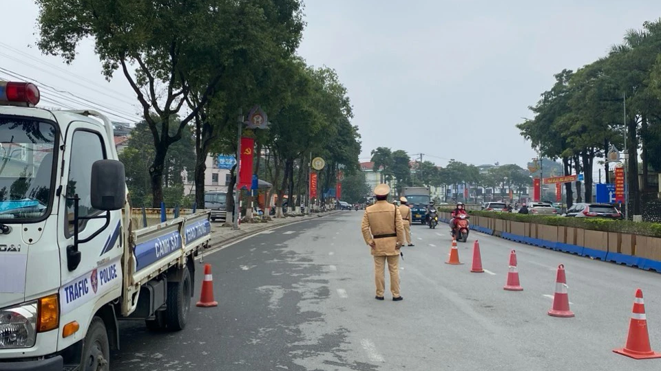 Quyết liệt k&egrave;m giải ph&ugrave; hợp, h&igrave;nh th&agrave;nh th&oacute;i quen 