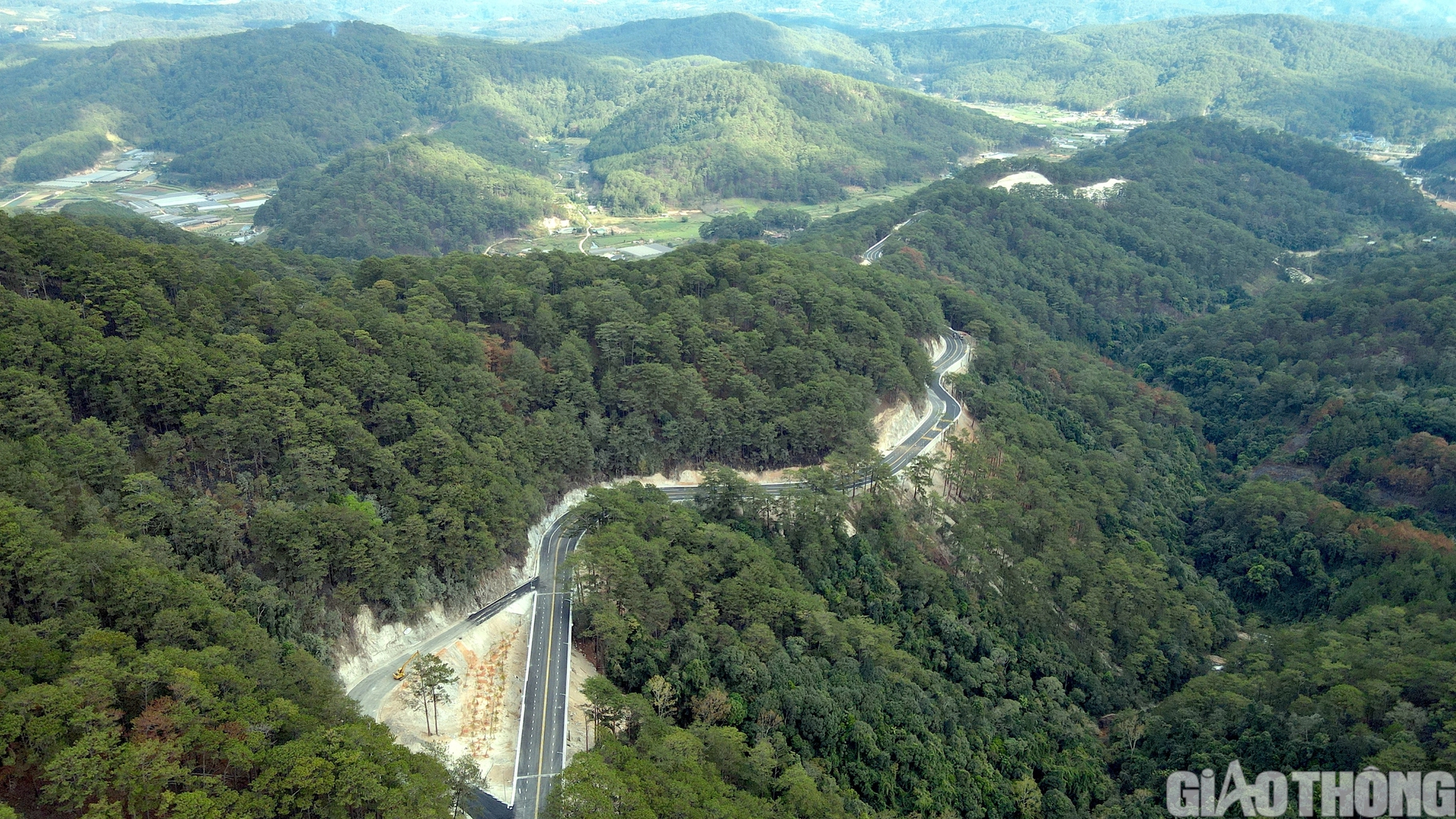 Ngắm đ&egrave;o Prenn tuyệt đẹp trước ng&agrave;y th&ocirc;ng xe- Ảnh 9.