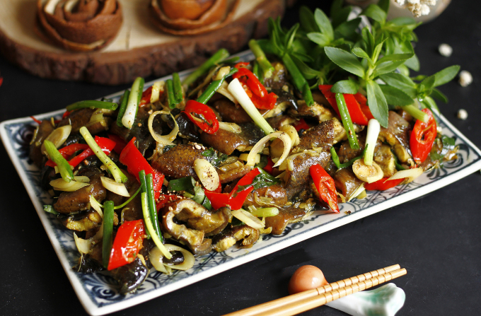 Loại thịt chứa nhiều Omega-3, dưỡng gan, bổ m&aacute;u nhưng 2 người n&agrave;y chớ đụng đũa- Ảnh 2.