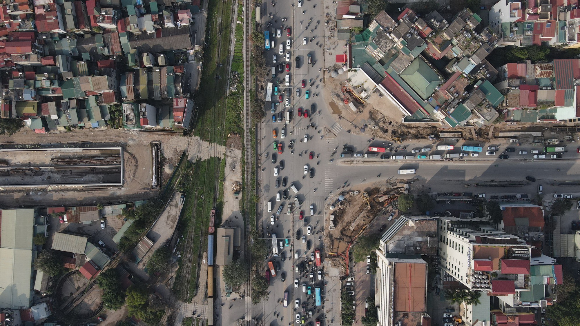 Cận cảnh hầm chui gần 800 tỷ ở Thủ đ&ocirc; sau 1 năm thi c&ocirc;ng- Ảnh 3.