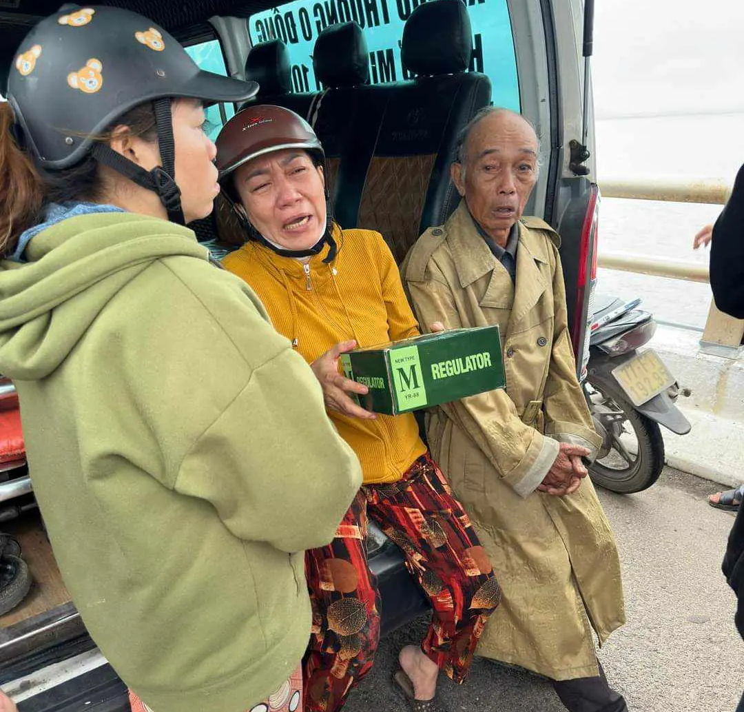 X&oacute;t xa mẹ chồng kh&oacute;c nghẹn khi con d&acirc;u để lại xe tr&ecirc;n cầu, nghi tự tử- Ảnh 1.