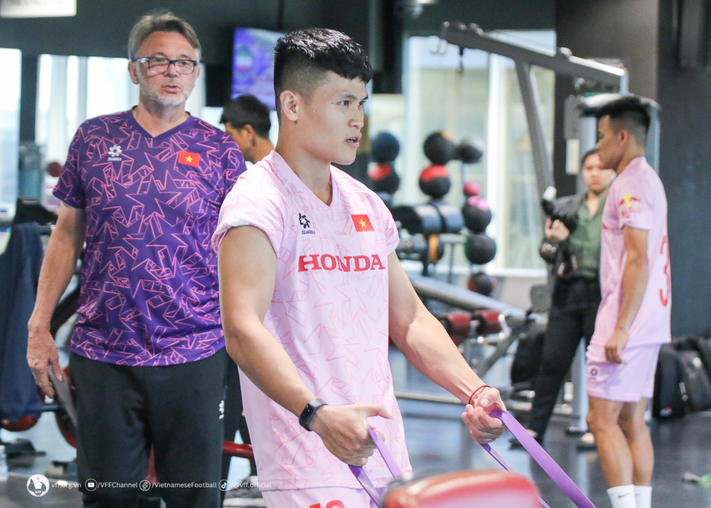 Đột nhập phòng tập của tuyển Việt Nam tại Asian Cup 2023- Ảnh 4. Đột nhập phòng tập của tuyển Việt Nam tại Asian Cup 2023- Ảnh 4.