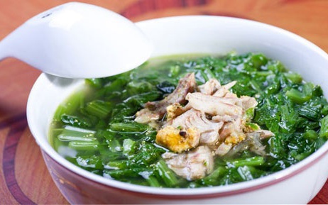 Loại rau "m&oacute;n ăn của Ho&agrave;ng đế" đang đ&uacute;ng m&ugrave;a, đừng bỏ lỡ